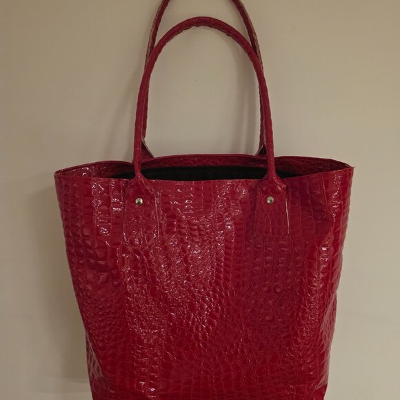 Handbag - Picture 2 of 4